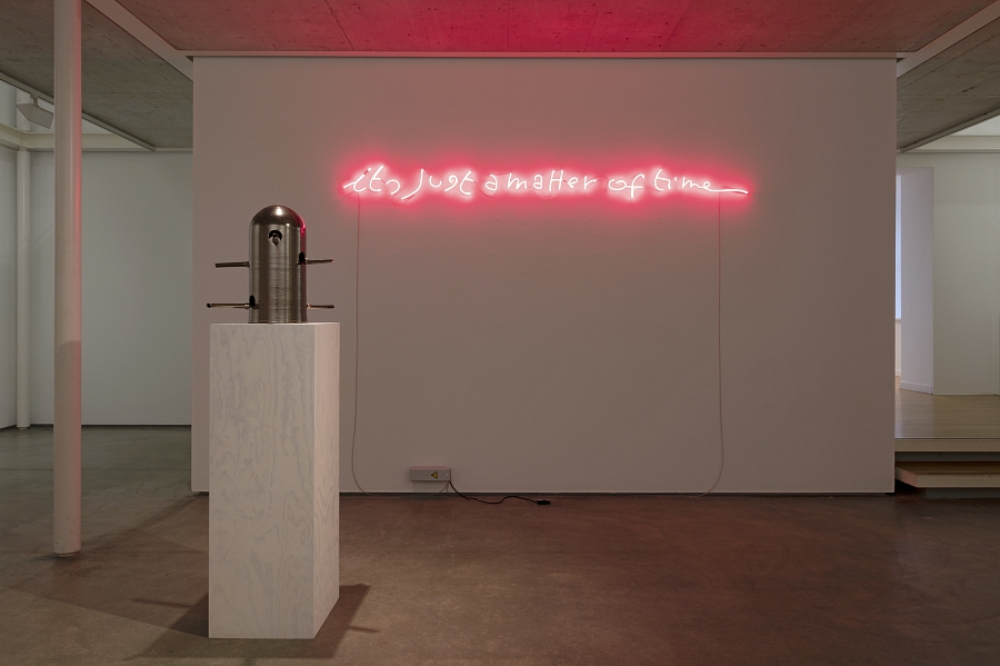 Ausstellungsansicht, Riccardo Previdi - It's Just a Matter of Time, Kunst Raum Riehen, 2023. Photo: Gina Folly
