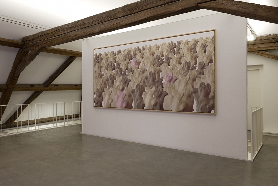 Ausstellungsansicht, Riccardo Previdi, LORO, 2018, Kunst Raum Riehen, 2023. Photo: Gina Folly