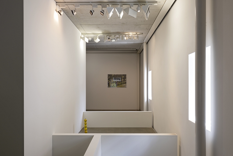 Ausstellungsansicht, Michael Ray-Von, Untitled, 2023, Time, please, Kunst Raum Riehen, 2023. Photo: Gina Folly